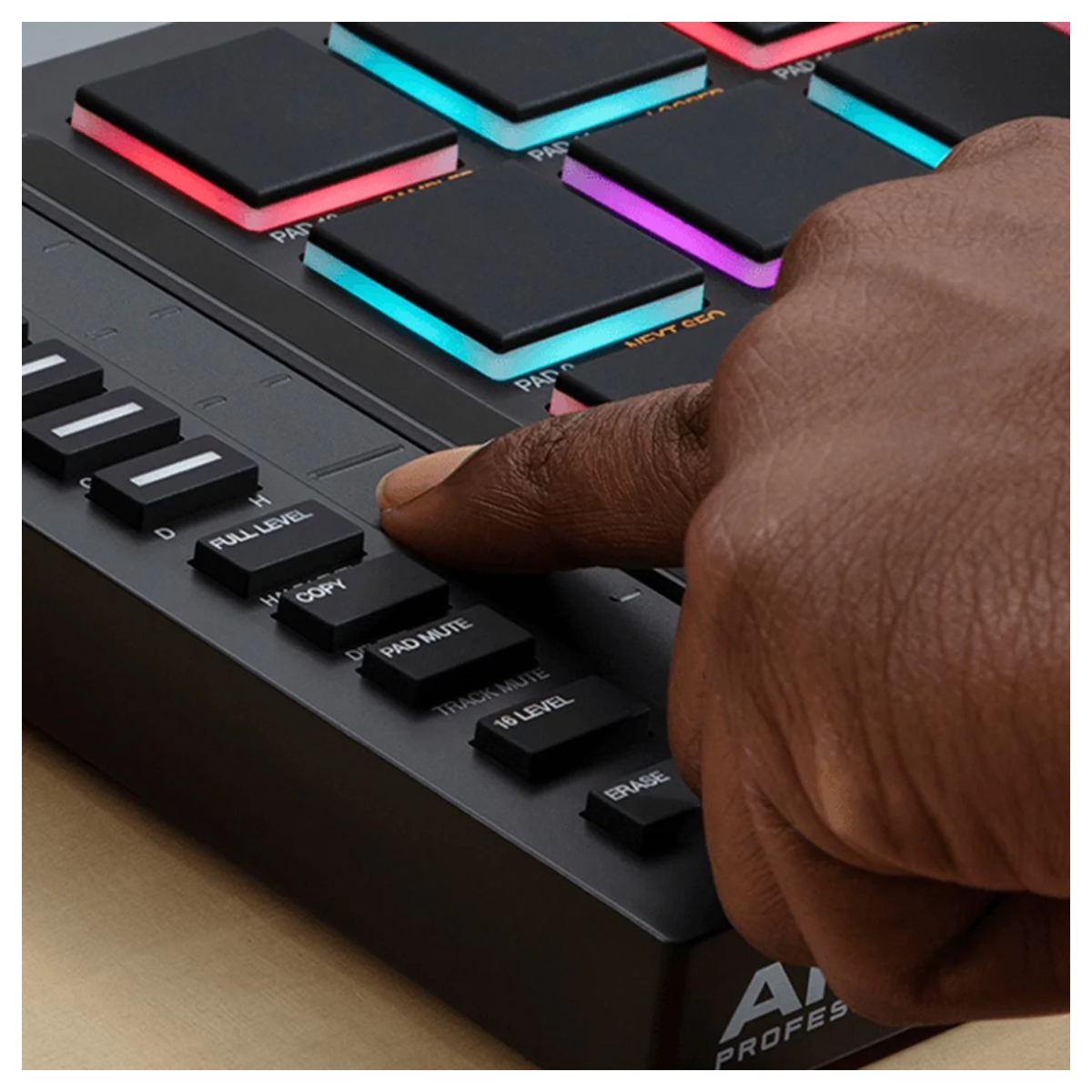 Akai Pro MPC Studio 2 Software Controller