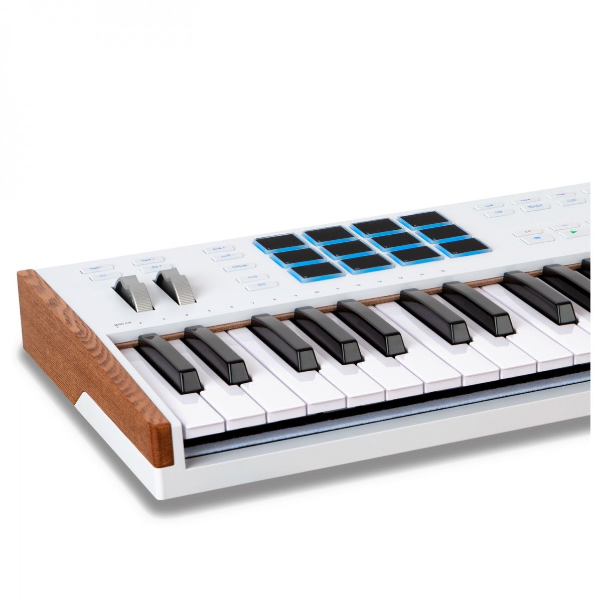 Arturia KeyLab 61 Mk3 - Keyboard Controller