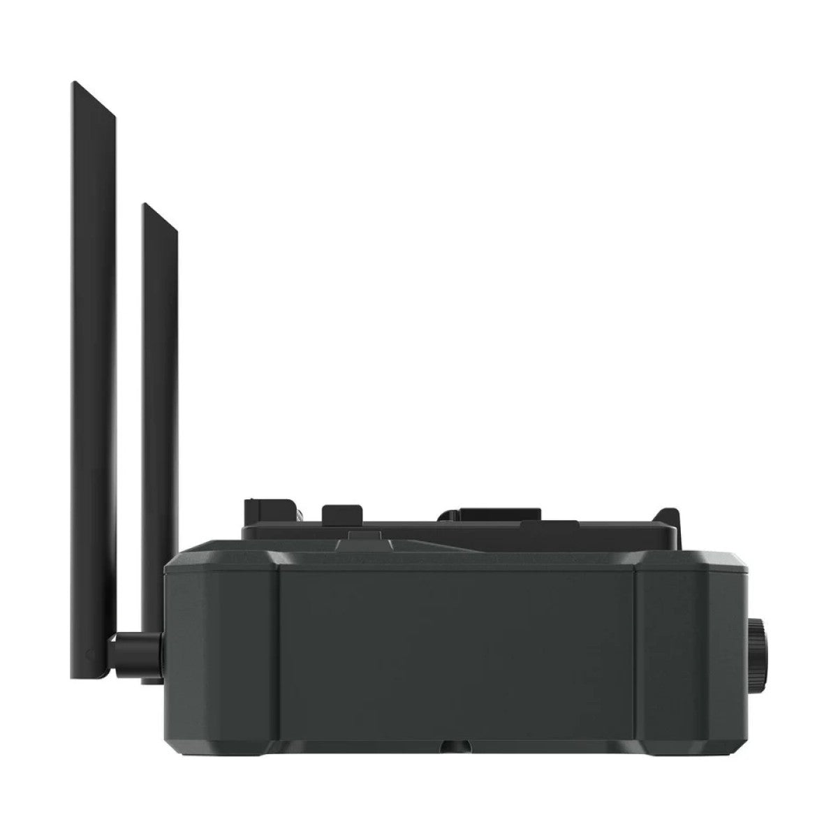 Hollyland Solidcom C1 Pro-Hub4S ENC 5-Person Full-Duplex Wireless Intercom System with Hub (1.9 GHz)