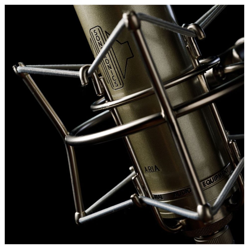 Sontronics Aria Large-Diaphragm Tube Condenser Microphone
