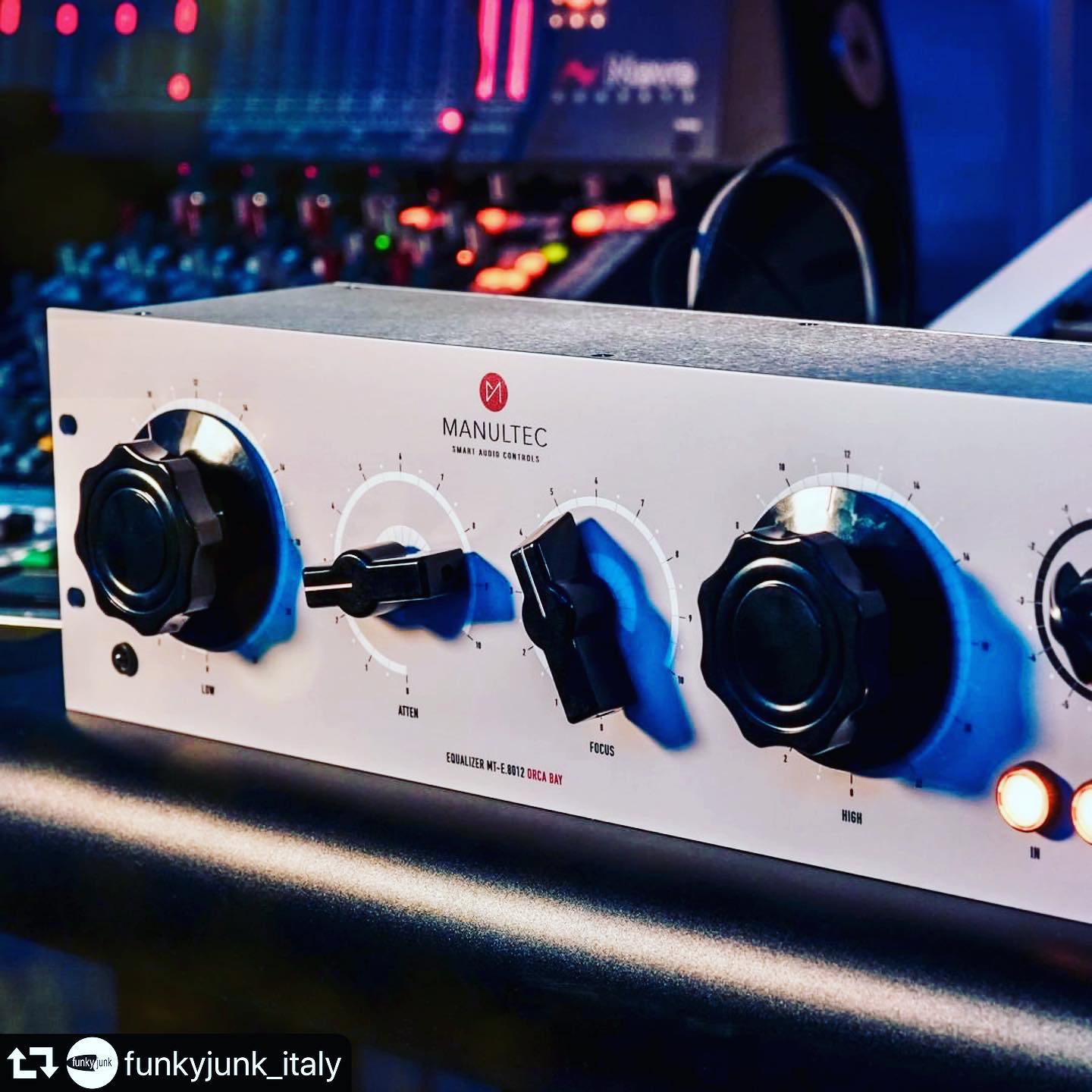 Manultec Orca Bay Analogue Equalizer Mastering Edition - On Request