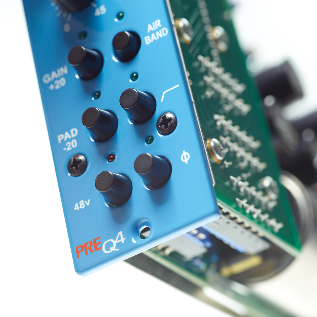 Mäag PREQ4-500 Series Microphone Preamplifier