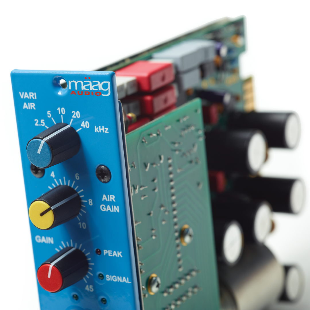 Mäag PREQ4-500 Series Microphone Preamplifier