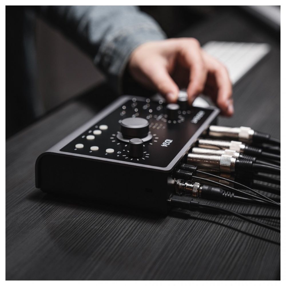 Audient iD24 10x14 USB-C Audio Interface (New)
