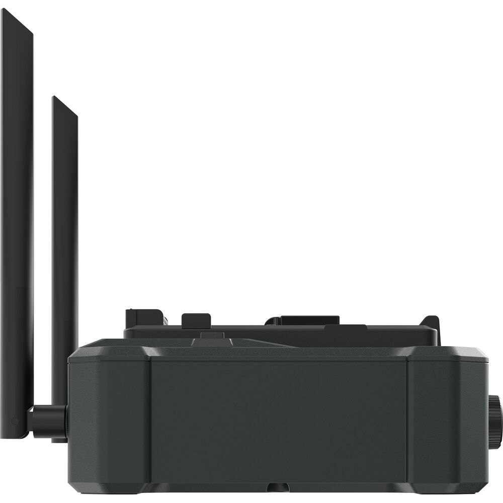 Hollyland Solidcom C1-8S Full-Duplex Wireless Intercom Headset and HUB System