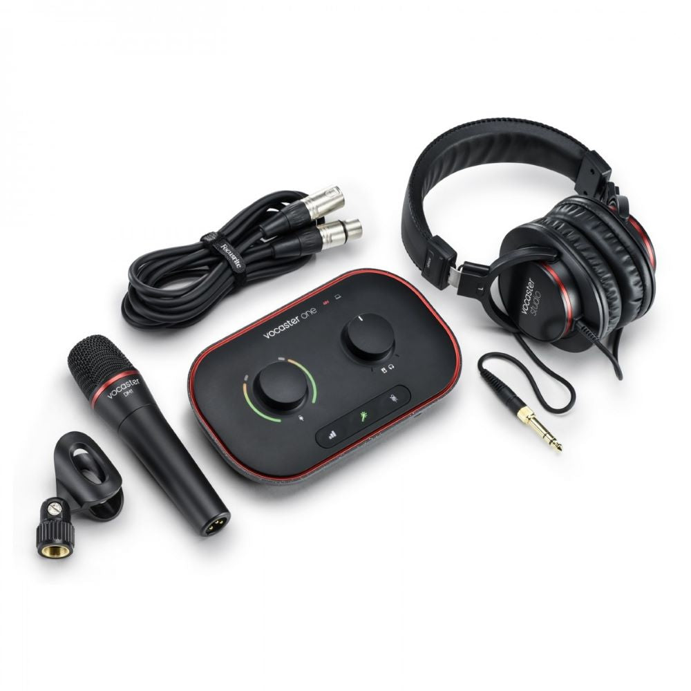 Focusrite Vocaster One Studio Podcasting Bundle