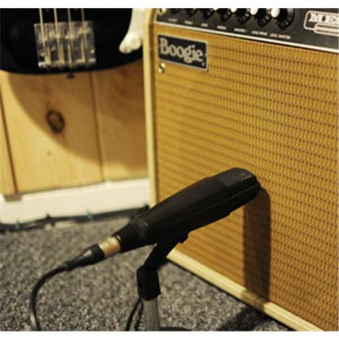 Sennheiser MD 421-II Cardioid Dynamic Microphone