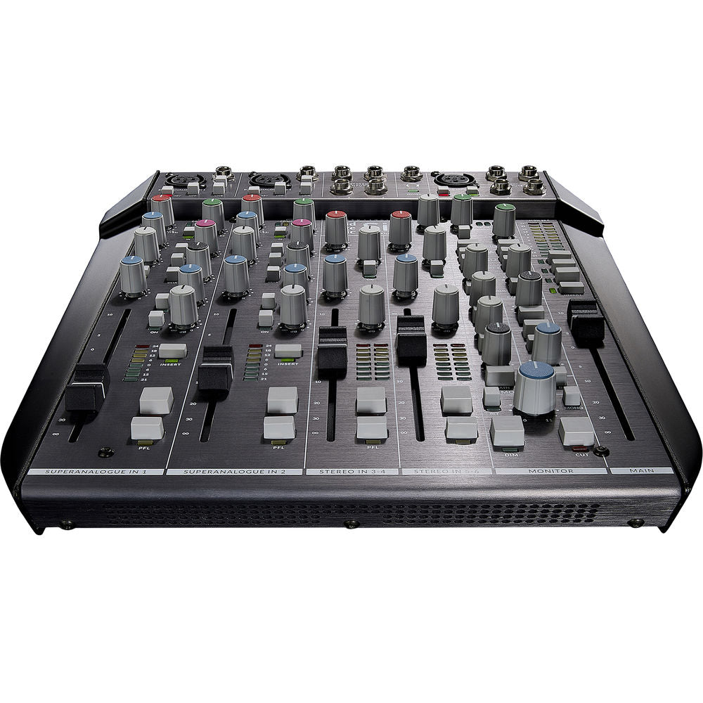 Solid State Logic SiX Desktop Mixer T