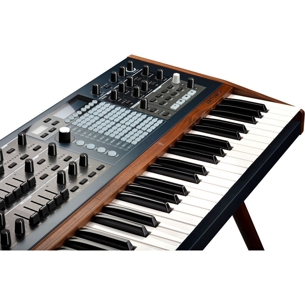 Arturia PolyBrute: Polyphonic Morphing Analogue Matrix Synthesizer
