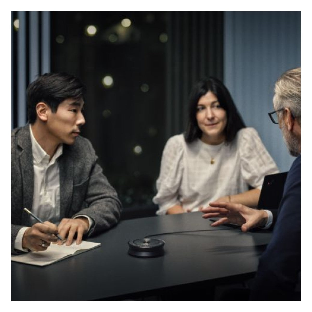EPOS EXPAND 40 Bluetooth Conference Speakerphone