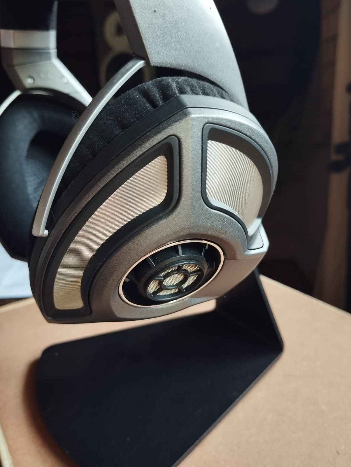 Sennheiser HD 700 Stereo Reference Headphones - Preowned