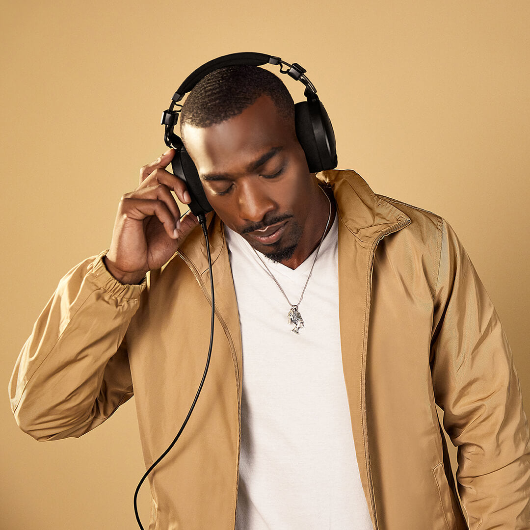 RØDE NTH-100 Professional Over-ear Headphones