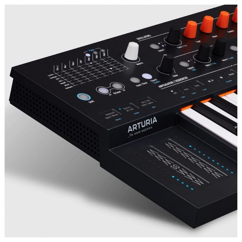 Arturia MiniFreak 37-key Hybrid Synthesizer