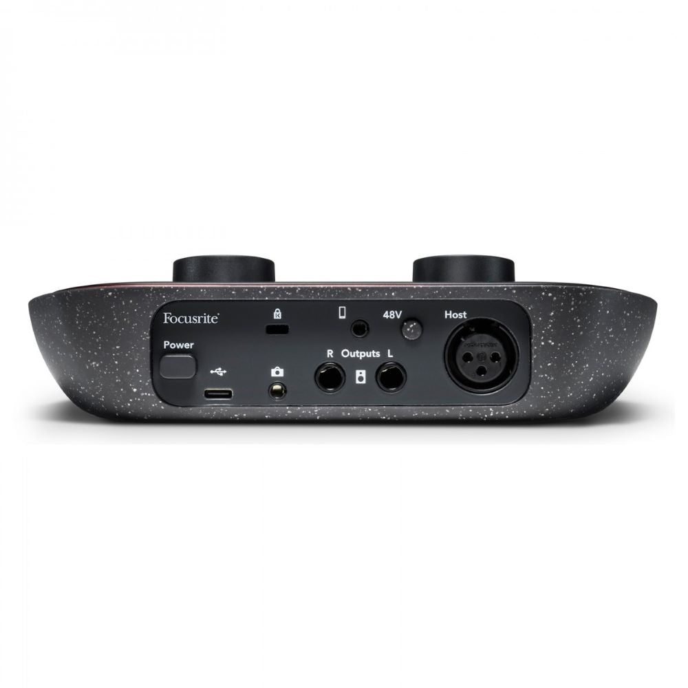 Focusrite Vocaster One Studio Podcasting Bundle