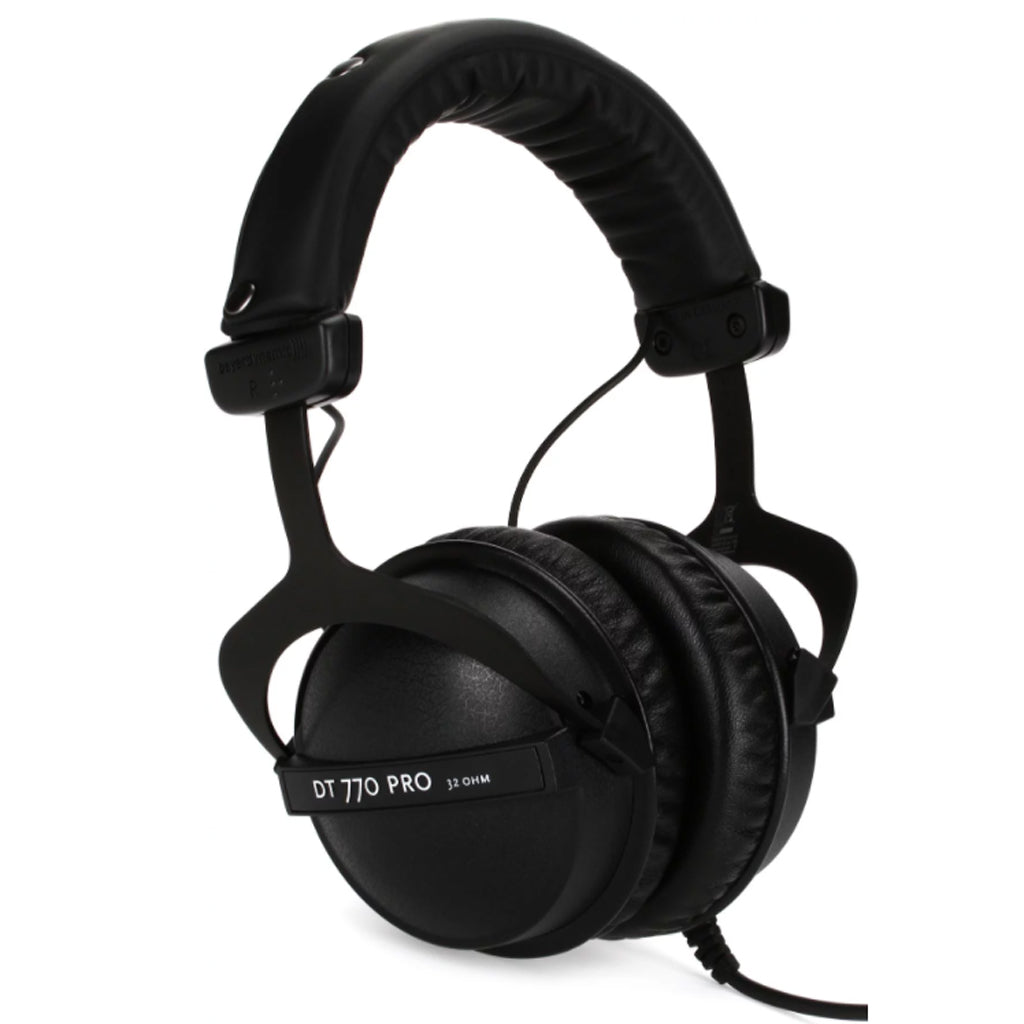 Beyerdynamic DT 770 Pro 32 Ohm Closed studio headphones